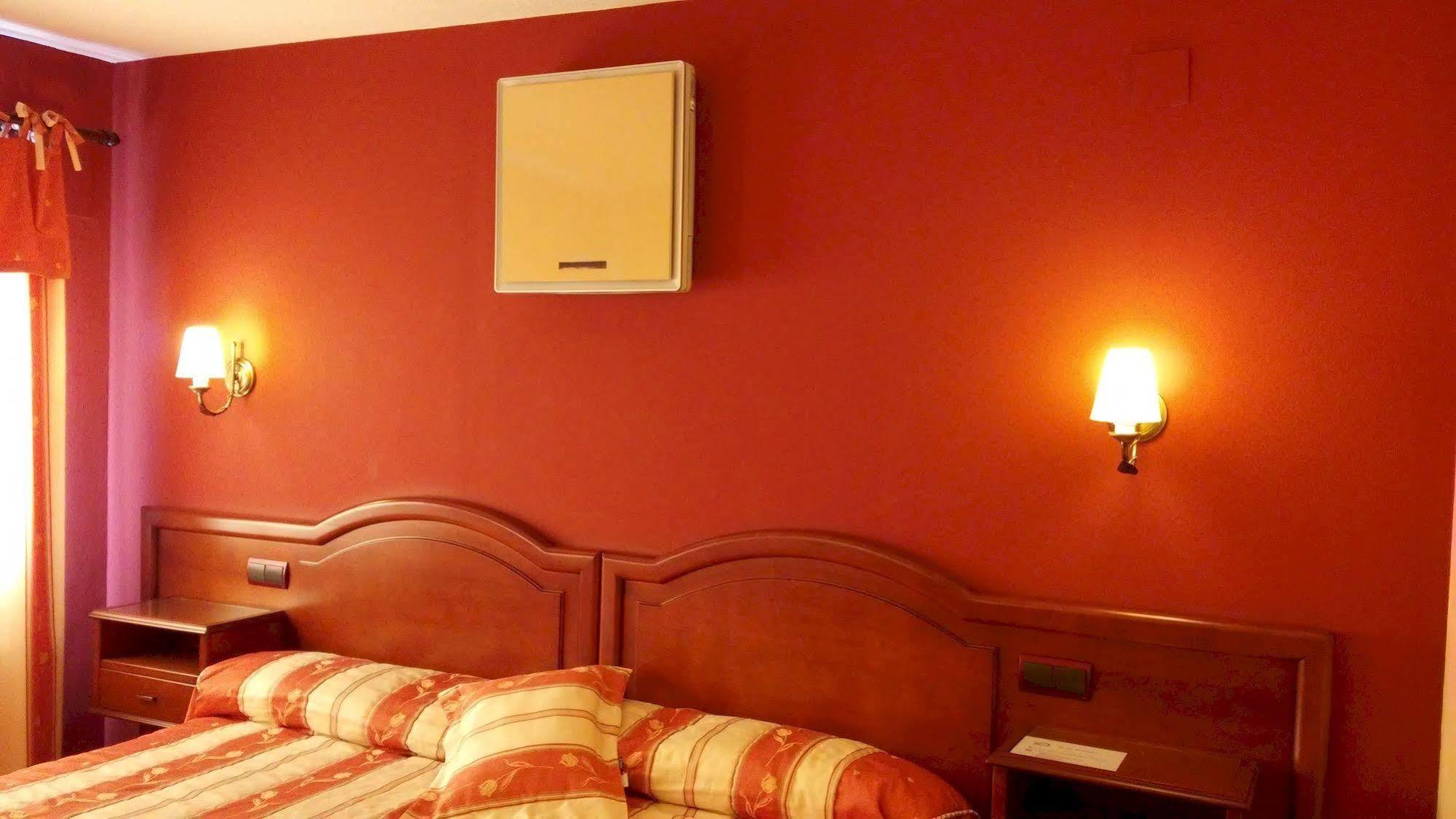 Hotel Area Javalambre La Puebla De Valverde Extérieur photo